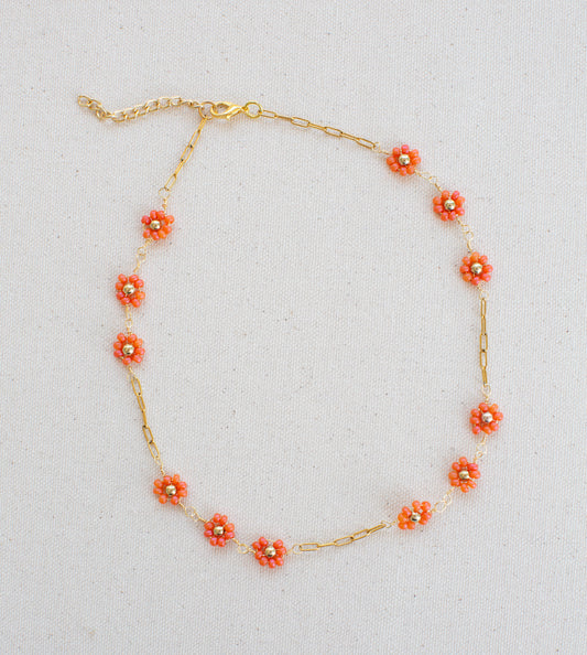 Emma Daisy Necklace