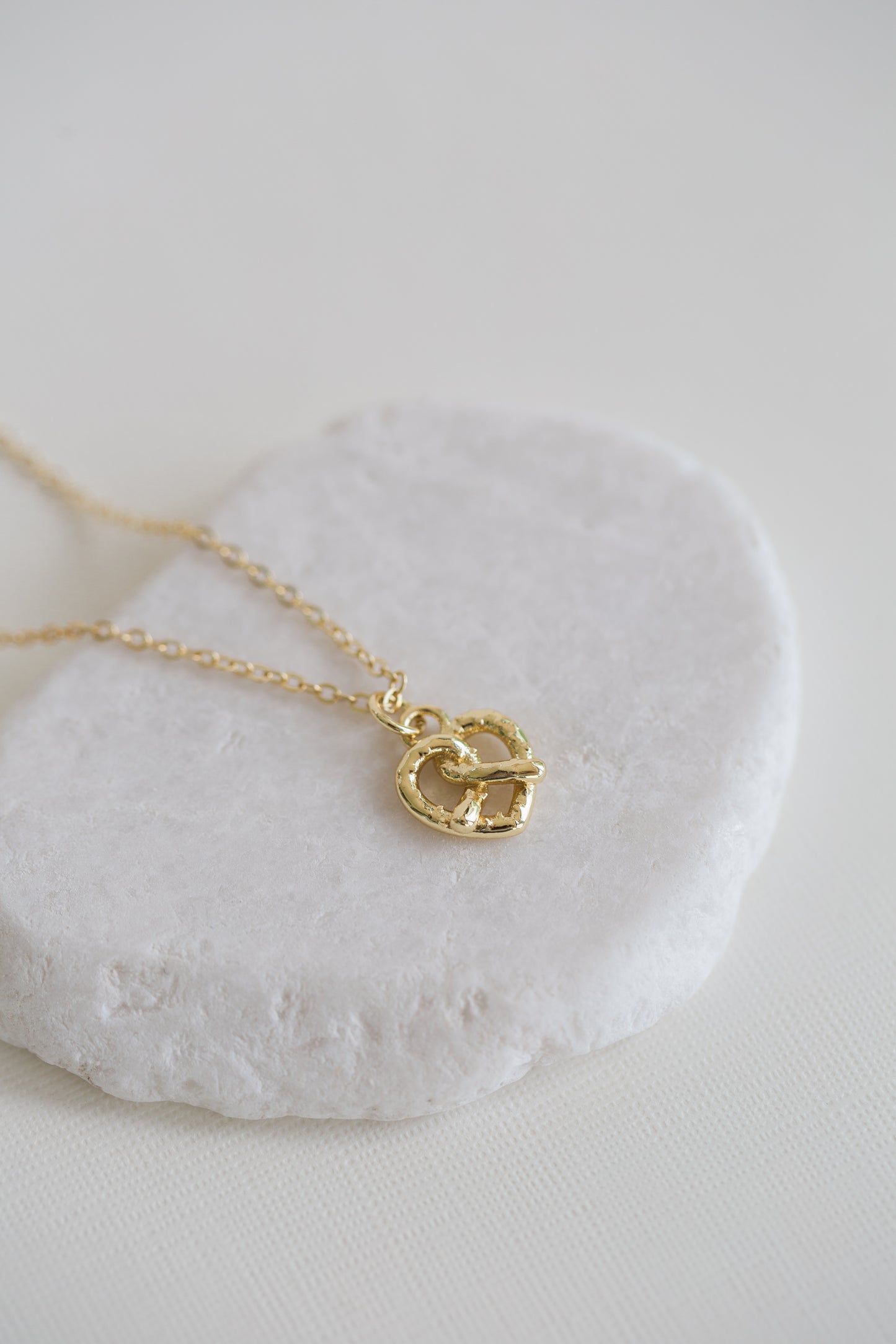 Dainty Pretzel Necklace