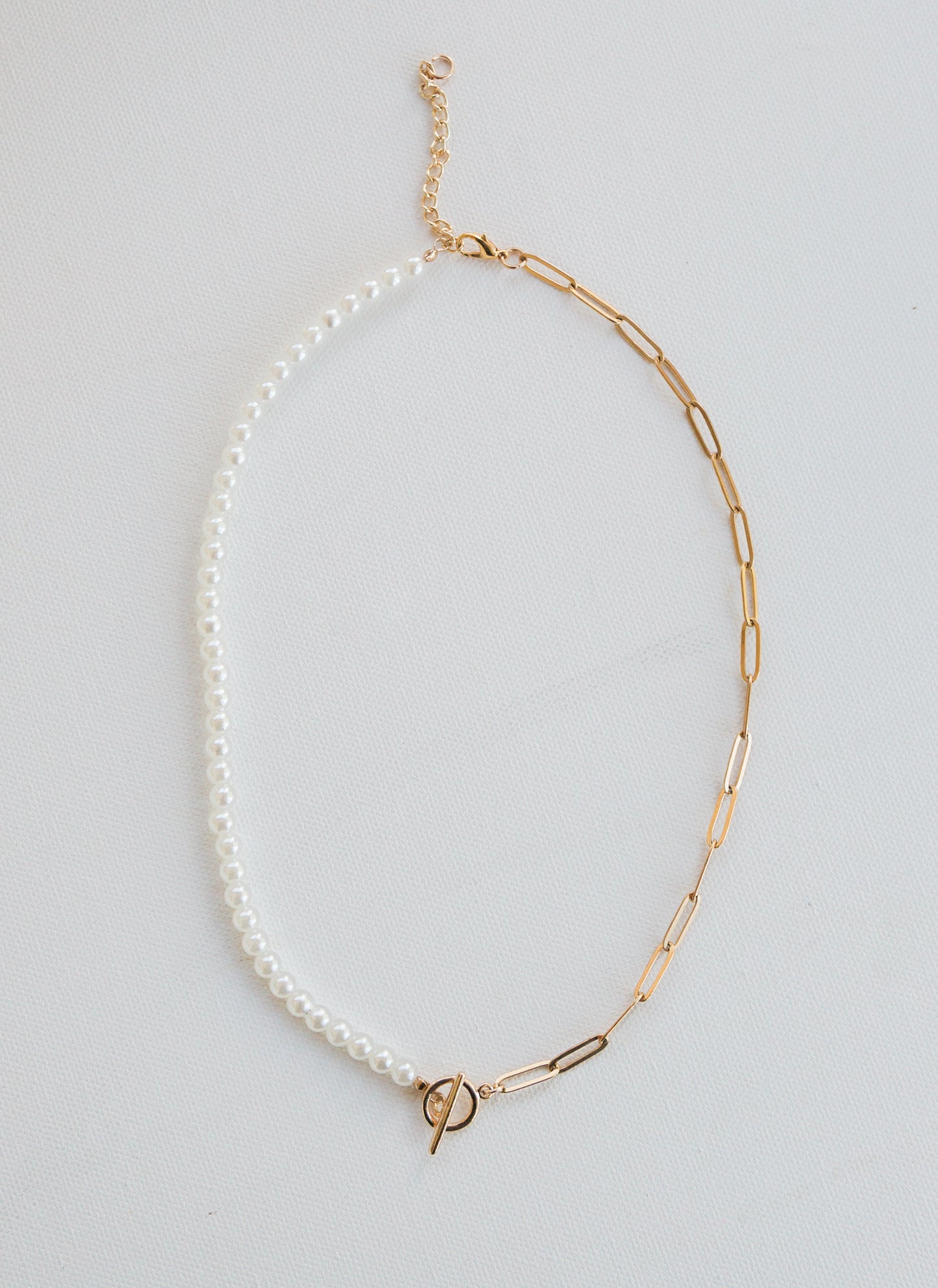 Natalie Pearl Necklace