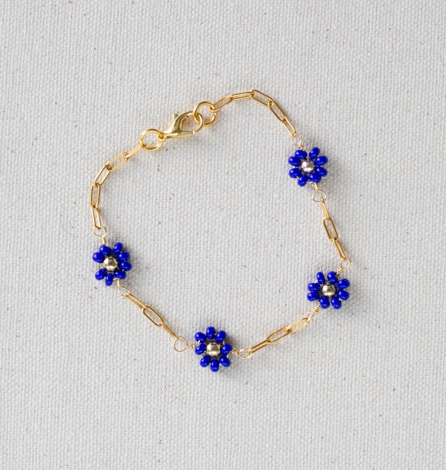 Gold Daisy Chain Bracelet