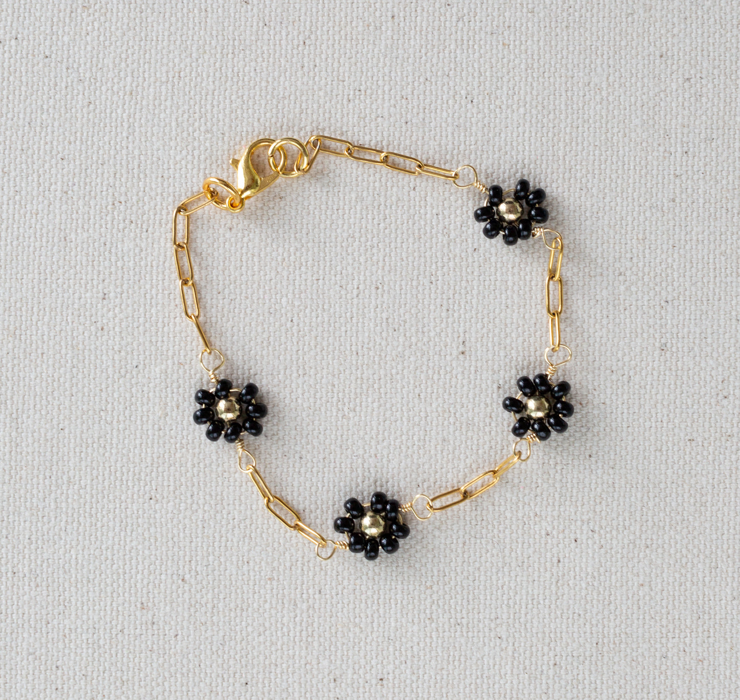 Gold Daisy Chain Bracelet